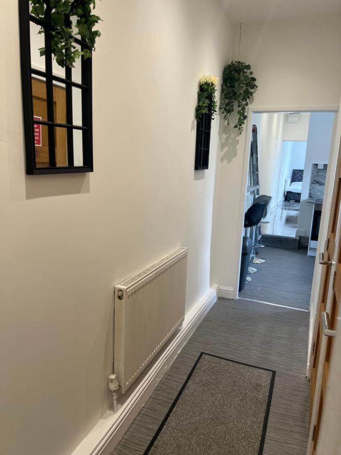 Zams Rooms Stoke-on-Trent Екстер'єр фото